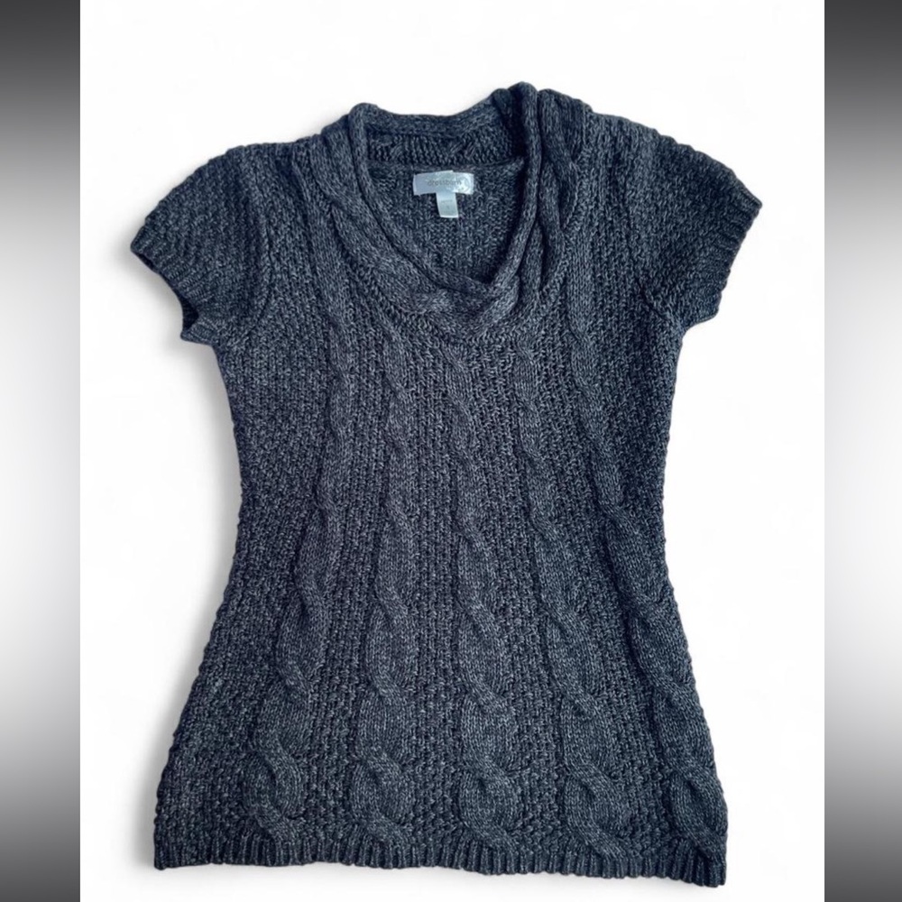 Dress barn coquette grey cable knit top‎ with short sleeves